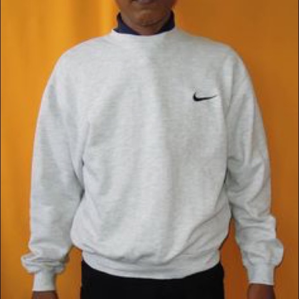 VINTAGE 90’s NIKE GREY LONGSLEEVE CREWNECK SIZE L